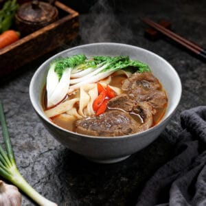 紅燒牛肉麵.jpg 紅燒牛肉麵